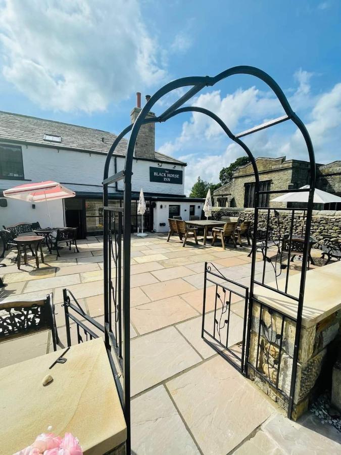 The Black Horse Inn Settle Exterior photo